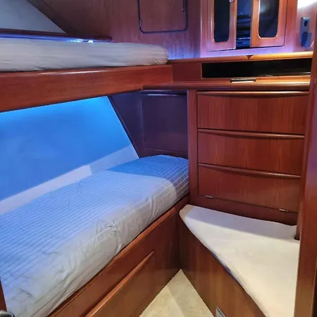 Live On A Luxury 65ft Yacht In Duquesa- Estapona